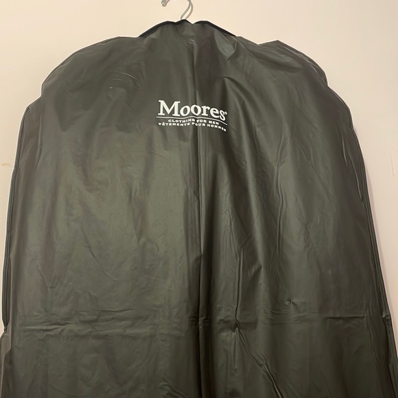 Joseph Abboud
Slim Fit Suit And dress pants - Picture 4 of 7